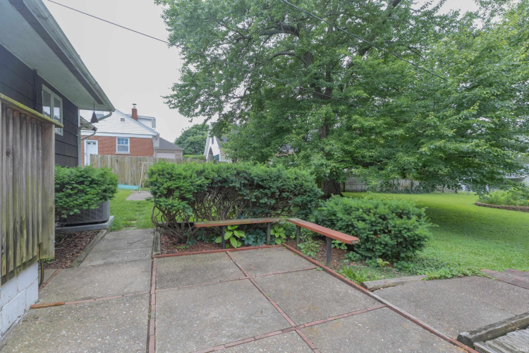 Listing Image 18