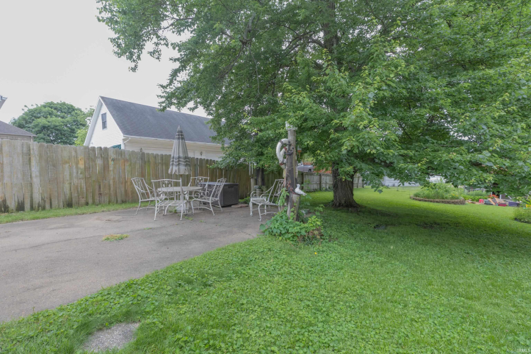 Listing Image 20