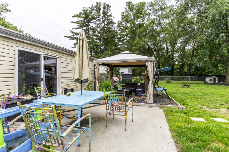 Listing Image 22