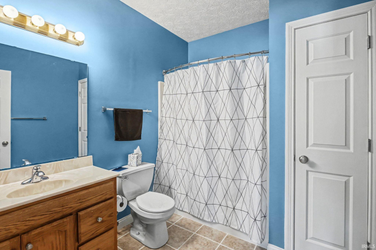 Listing Image 30