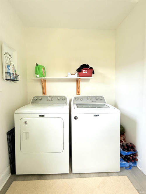 Listing Image 16