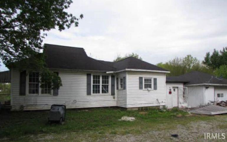 Listing Image 4