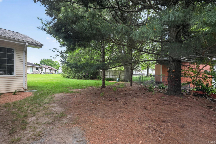 Listing Image 24