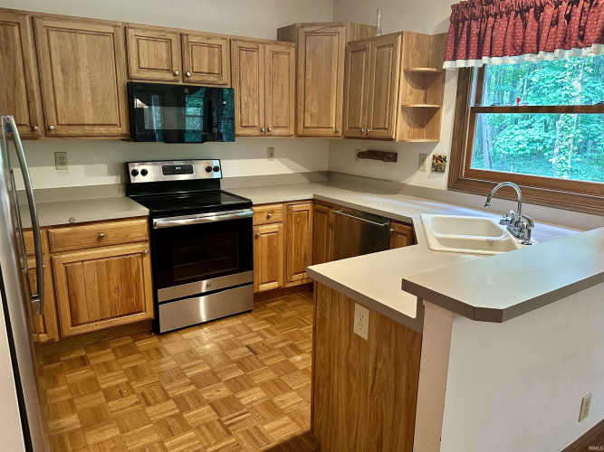 Listing Image 20