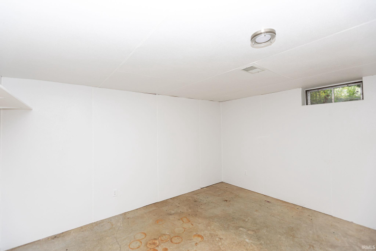 Listing Image 30