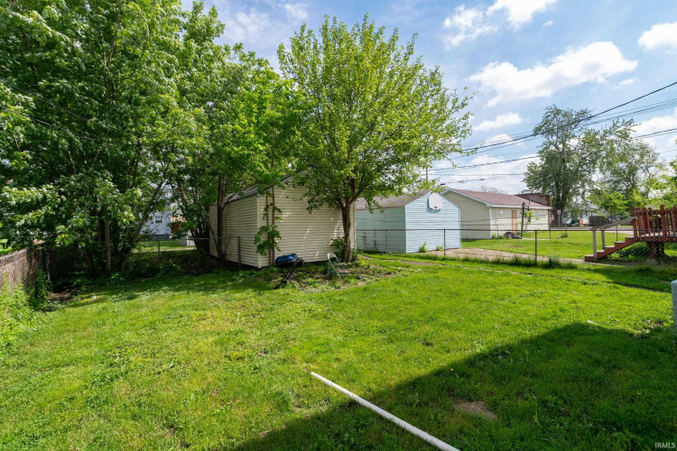 Listing Image 22
