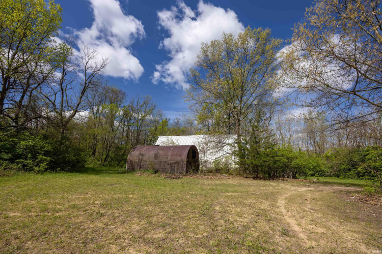 Listing Image 17