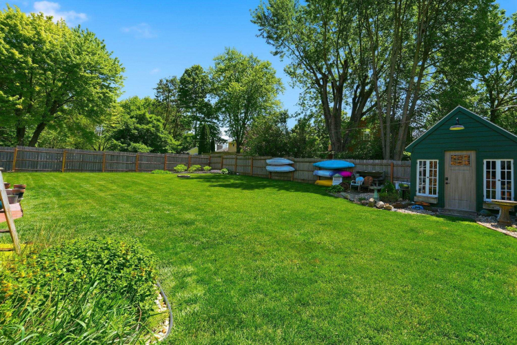 Listing Image 33