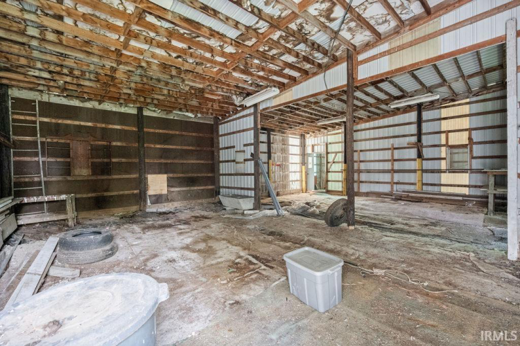 Listing Image 22