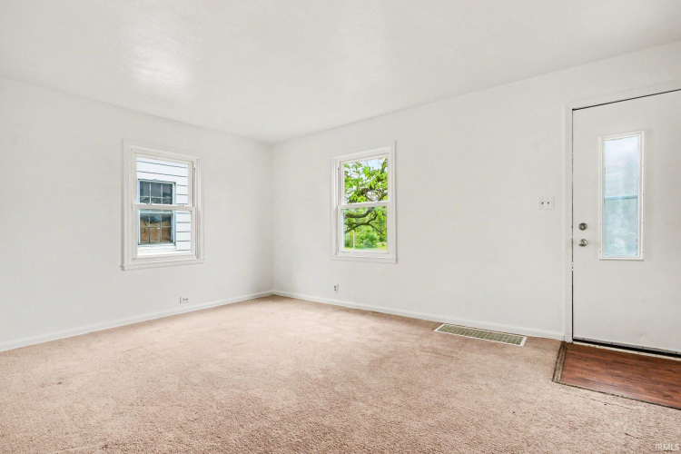3314 S Main Street South Bend IN 46614-1708 (House For Sale) | MLS