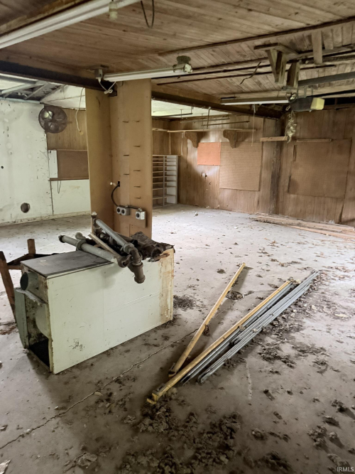 Listing Image 7