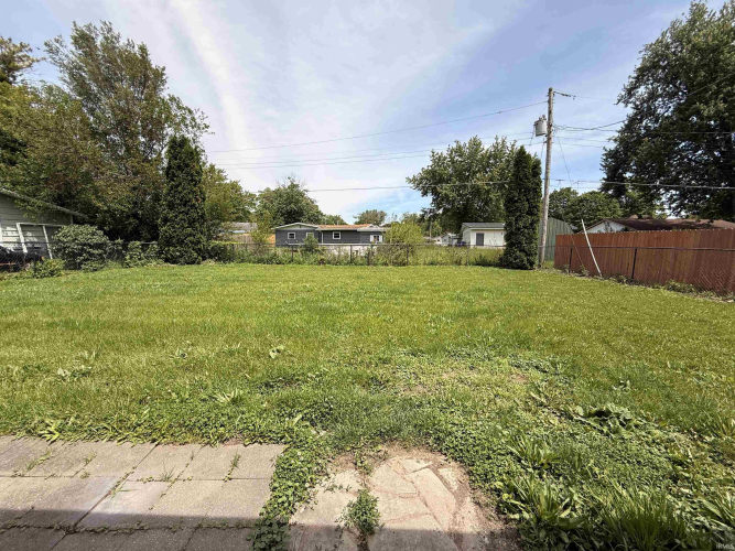 Listing Image 11