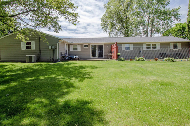 Listing Image 26