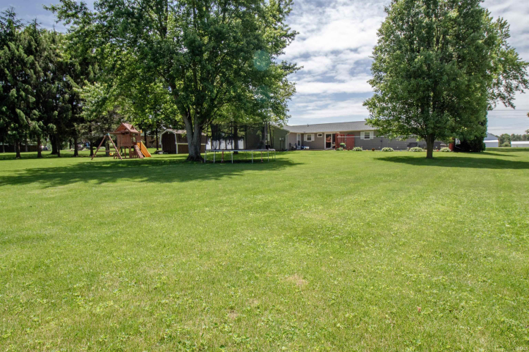 Listing Image 28