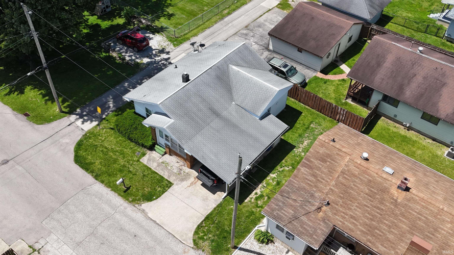 Listing Image 8