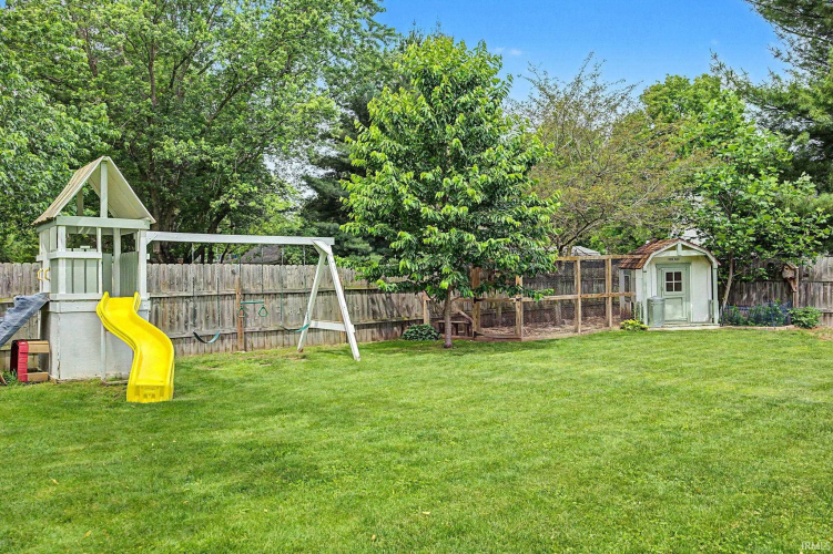 Listing Image 34