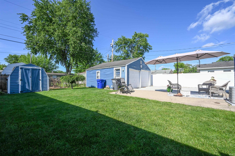 Listing Image 19