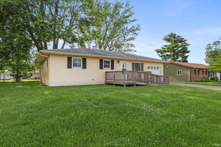 Listing Image 3