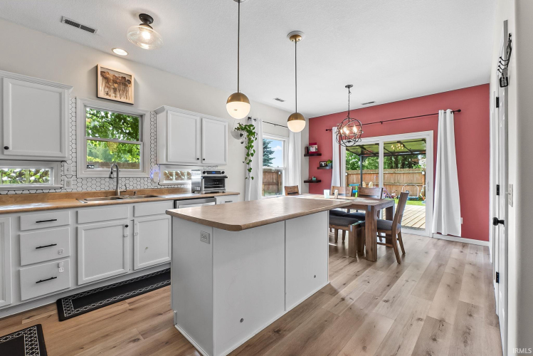 9268 Landin Parke Drive New Haven IN 46774-3415 (House For Sale