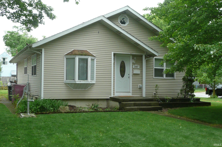 Listing Image 2