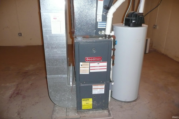 Listing Image 18