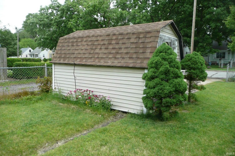 Listing Image 20