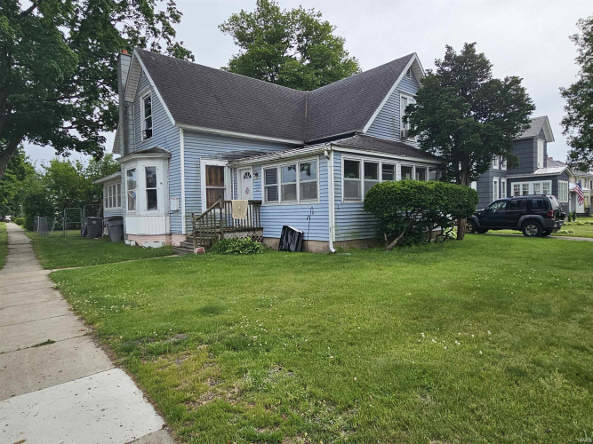 Listing Image 3