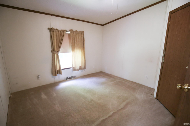 Listing Image 30