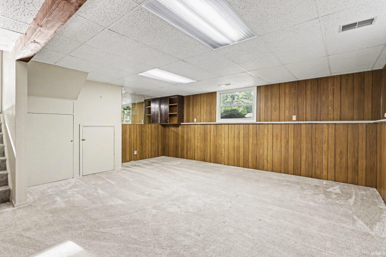 Listing Image 24