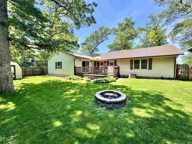 Listing Image 4