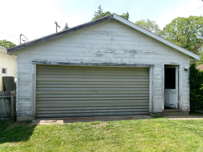 Listing Image 17