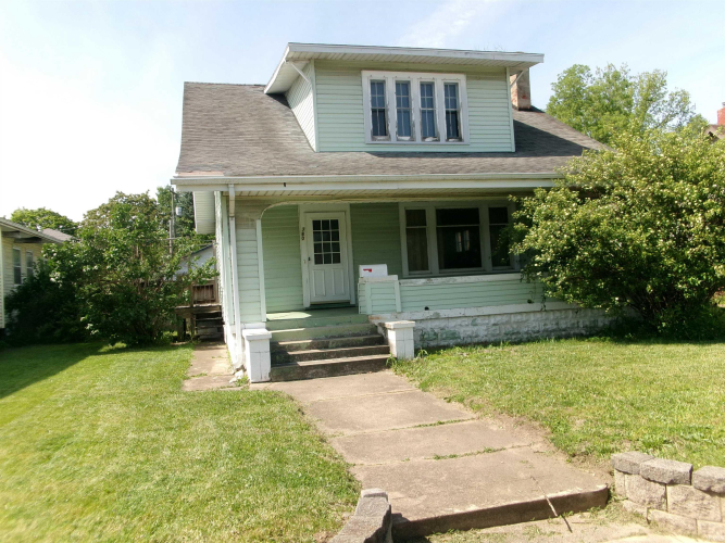 Listing Image 4