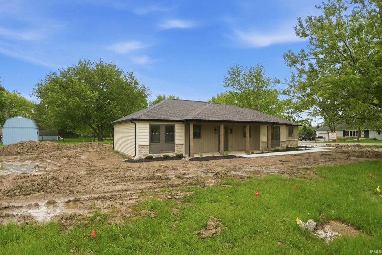 Listing Image 3