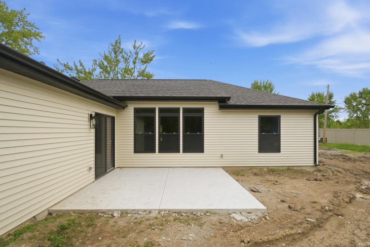 Listing Image 35