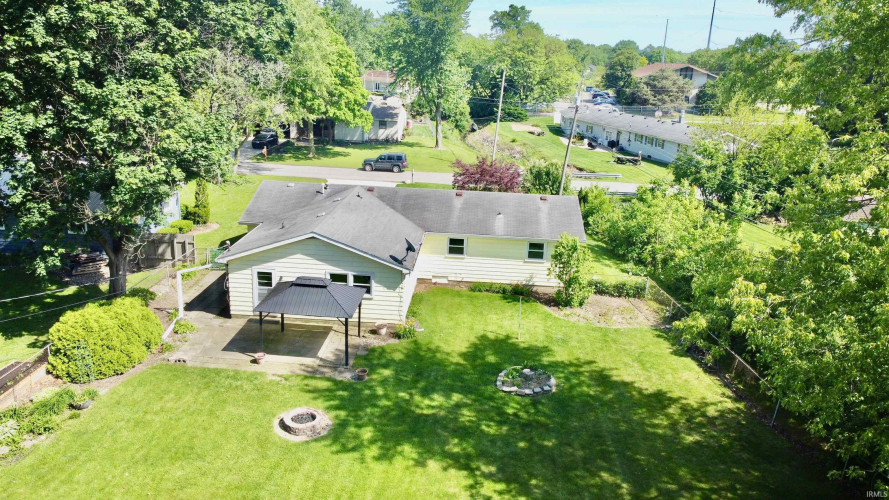 Listing Image 5