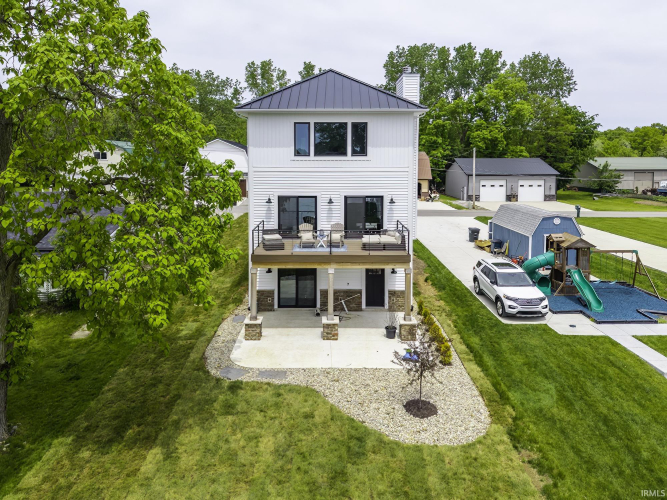 Listing Image 10