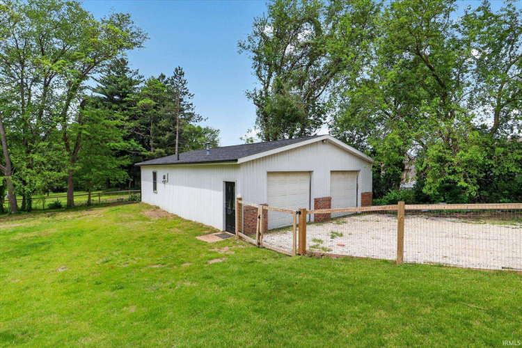 Listing Image 31