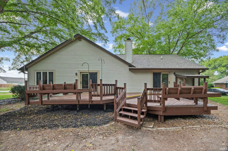 Listing Image 3
