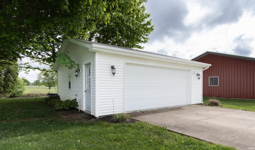 Listing Image 20