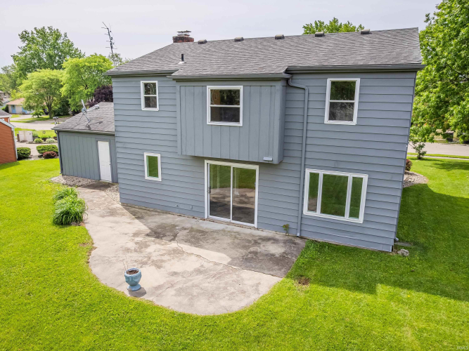 Listing Image 3