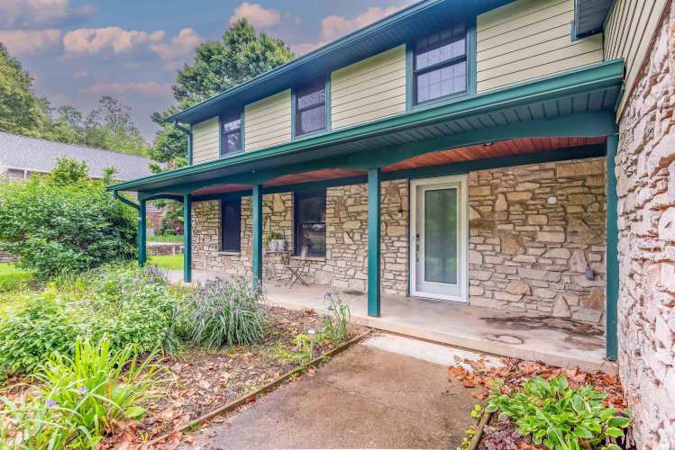 Listing Image 2