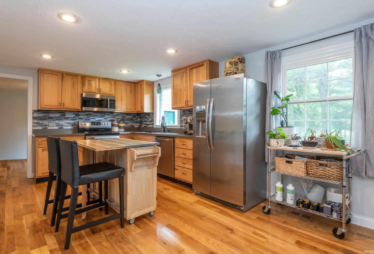 Listing Image 13
