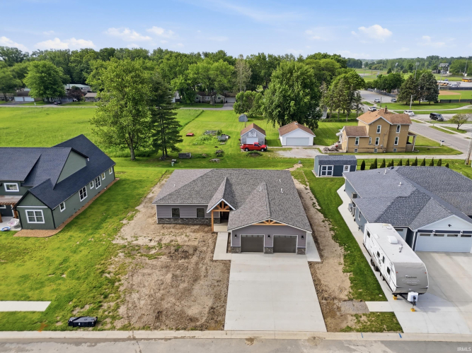 Listing Image 15