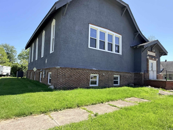 Listing Image 35