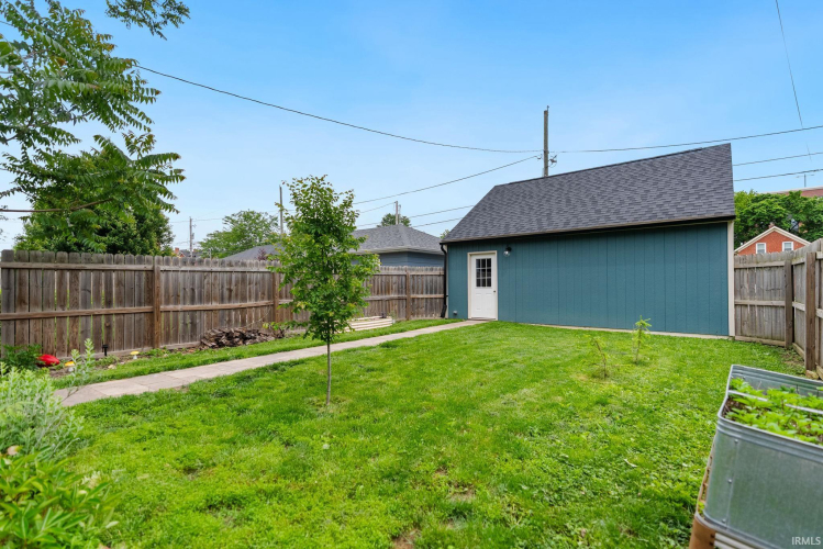 Listing Image 29
