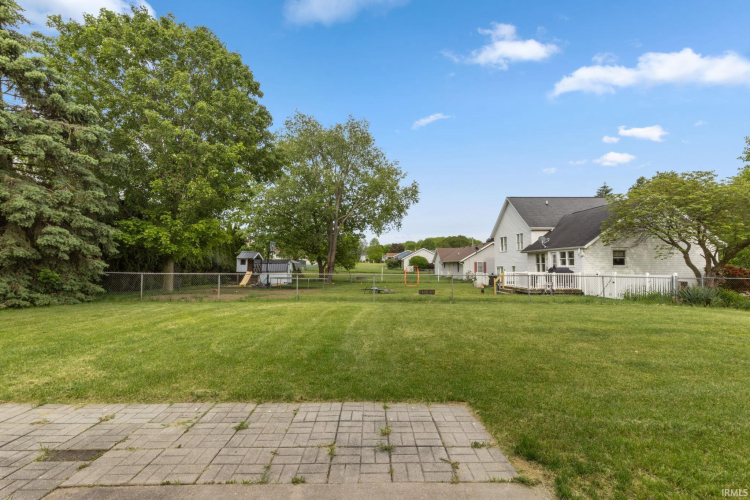 Listing Image 25