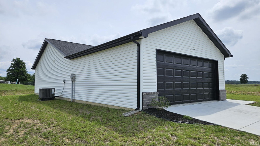 Listing Image 28