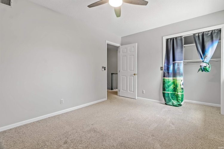 Listing Image 37