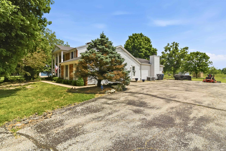 Listing Image 43