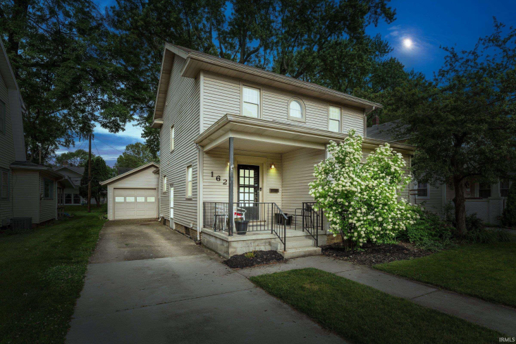 Listing Image 3